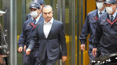 Carlos Ghosn leaving the Tokyo Detention House in April 2019. Photo: The Asahi Shimbun via Getty Images.