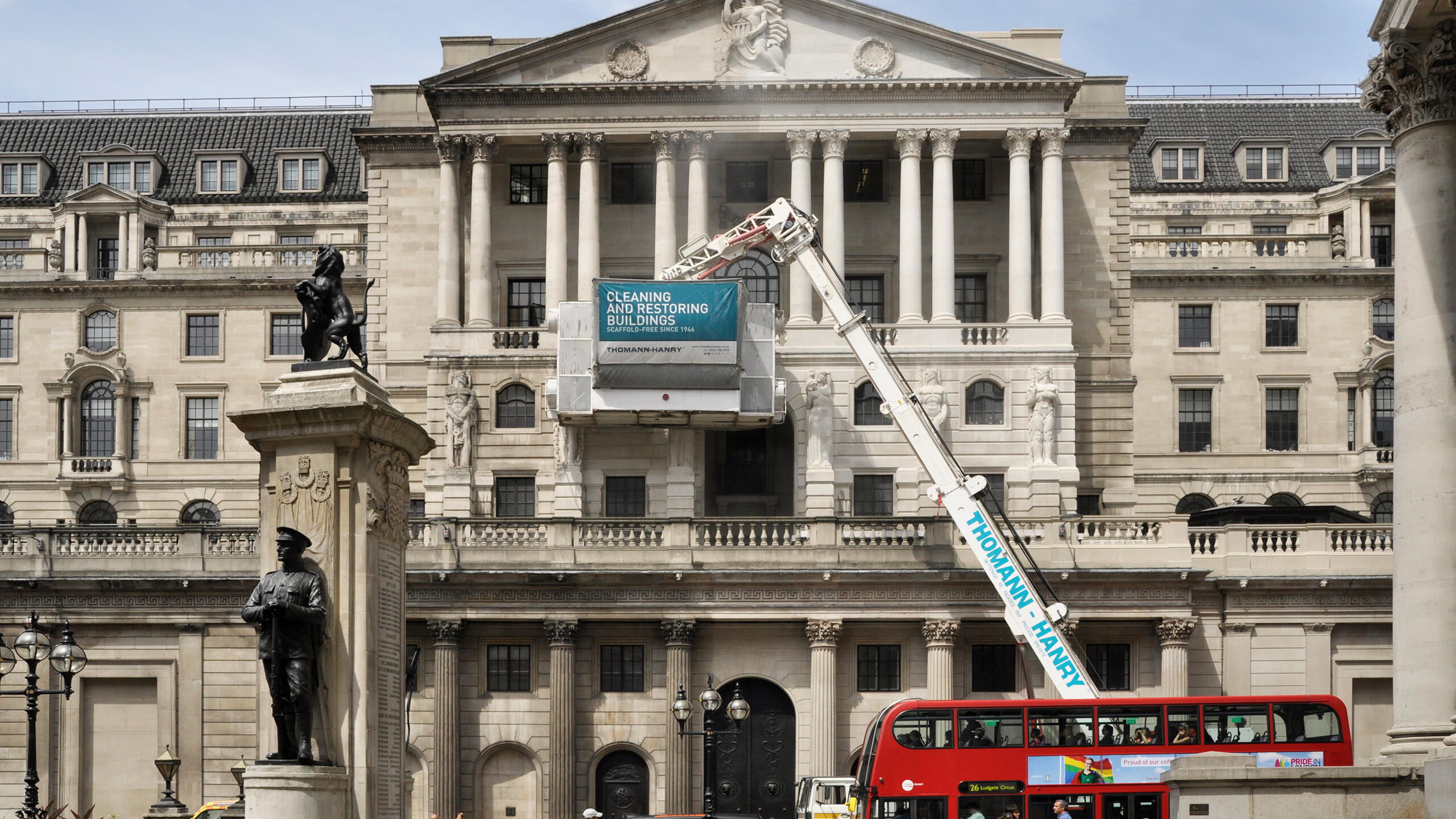 What Makes The Uk A Model For Managing Risks To The Financial System Yale Insights
