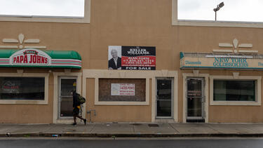 Closed businesses in Atlantic City, New Jersey, in August 2020. Photo: Alexi Rosenfeld/Getty Images.