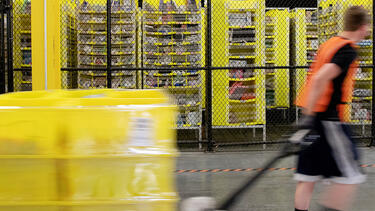 An employee at an Amazon fulfillment center in Robbinsville, New Jersey. Photo: Bess Adler/Bloomberg via Getty Images.