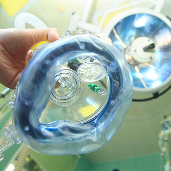 An anesthesia mask from the point of view of a patient in surgery