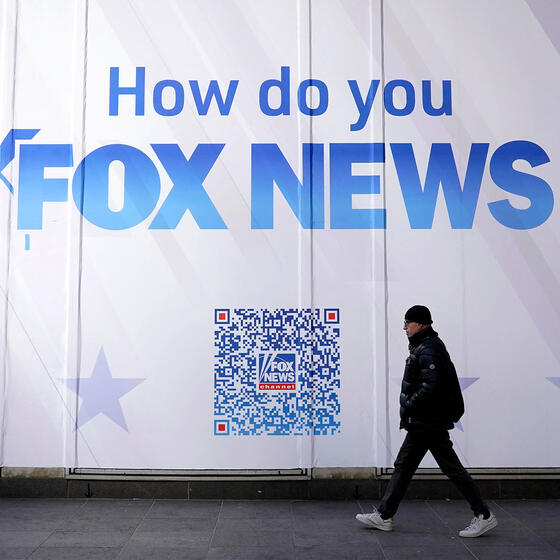 A sign reading "How do you Fox News?"